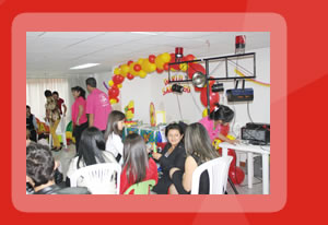 todo incluido para fiestas infantiles. Decoracion, alimentos, juegos y mas.